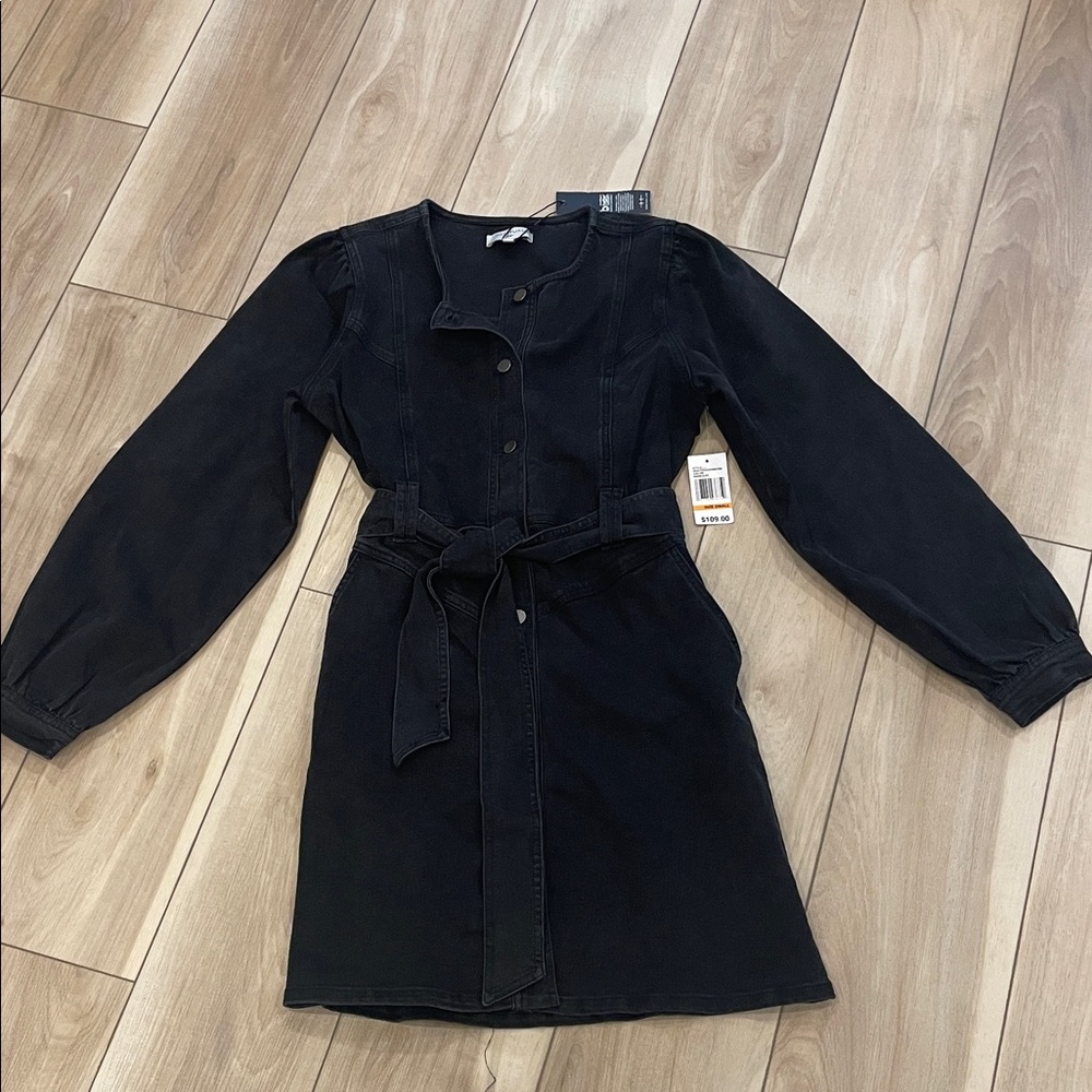 New Habitual women’s Black Denim Dress size small
